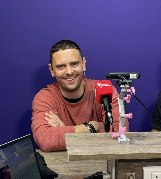 "Elías" presentó su ultima cancion y videoclip "Solo una vez"