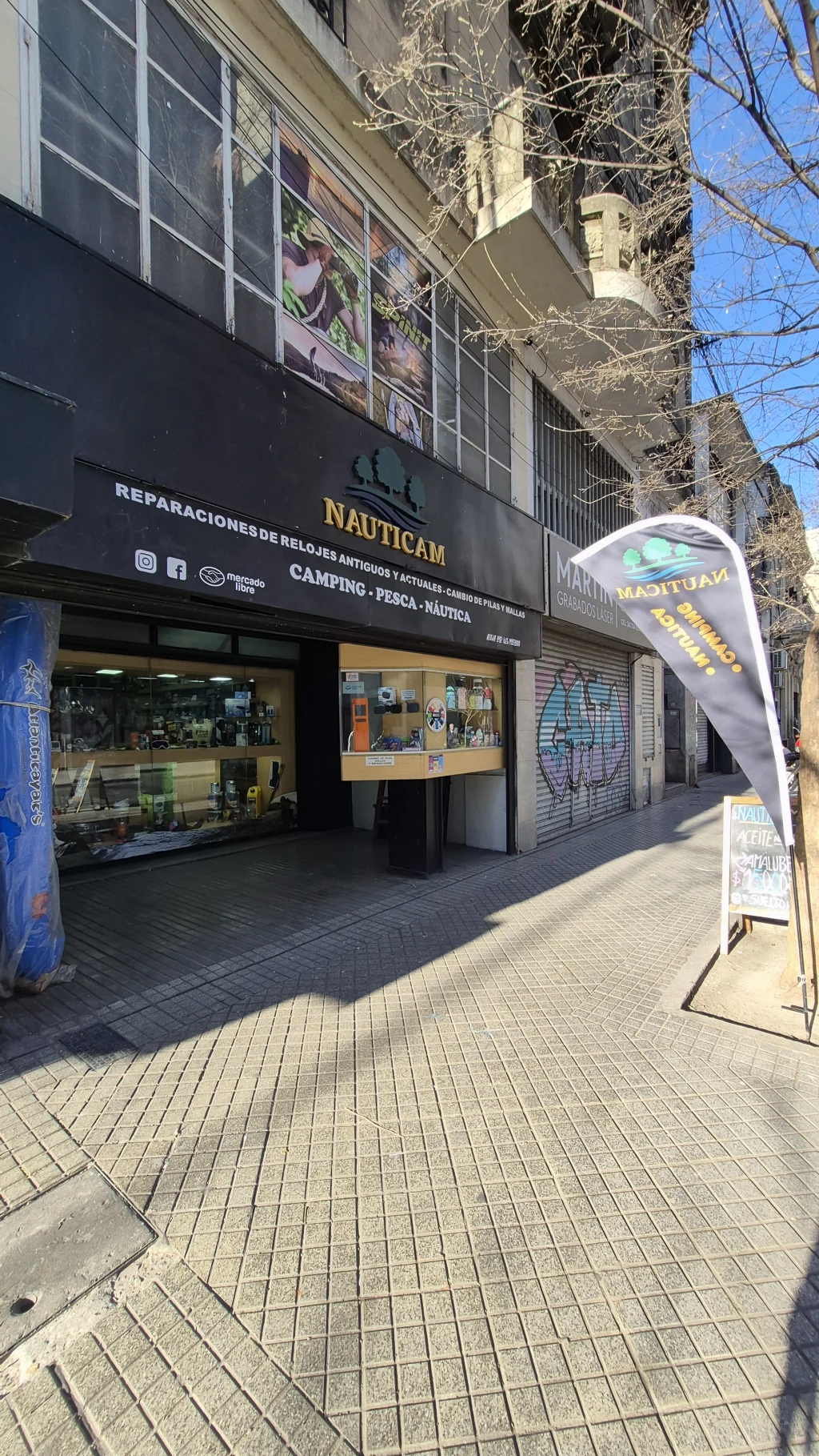 Espacio de trabajo luminoso donde nació el proyecto