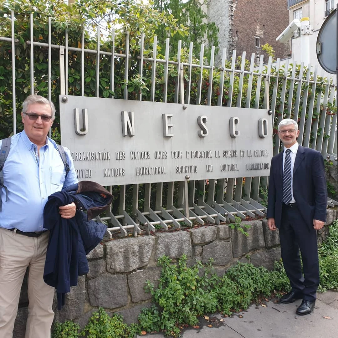 De visita a la oficina de mi amigo