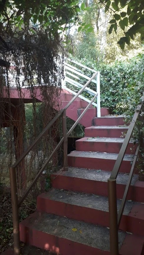 Escalera de entrada
