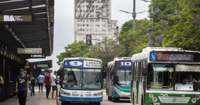 Ya rige el aumento de colectivos en la Provincia