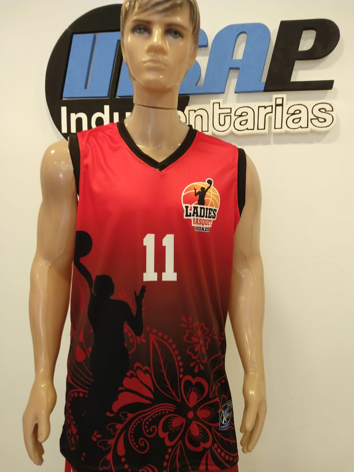 Conjunto de básquet femenino 
