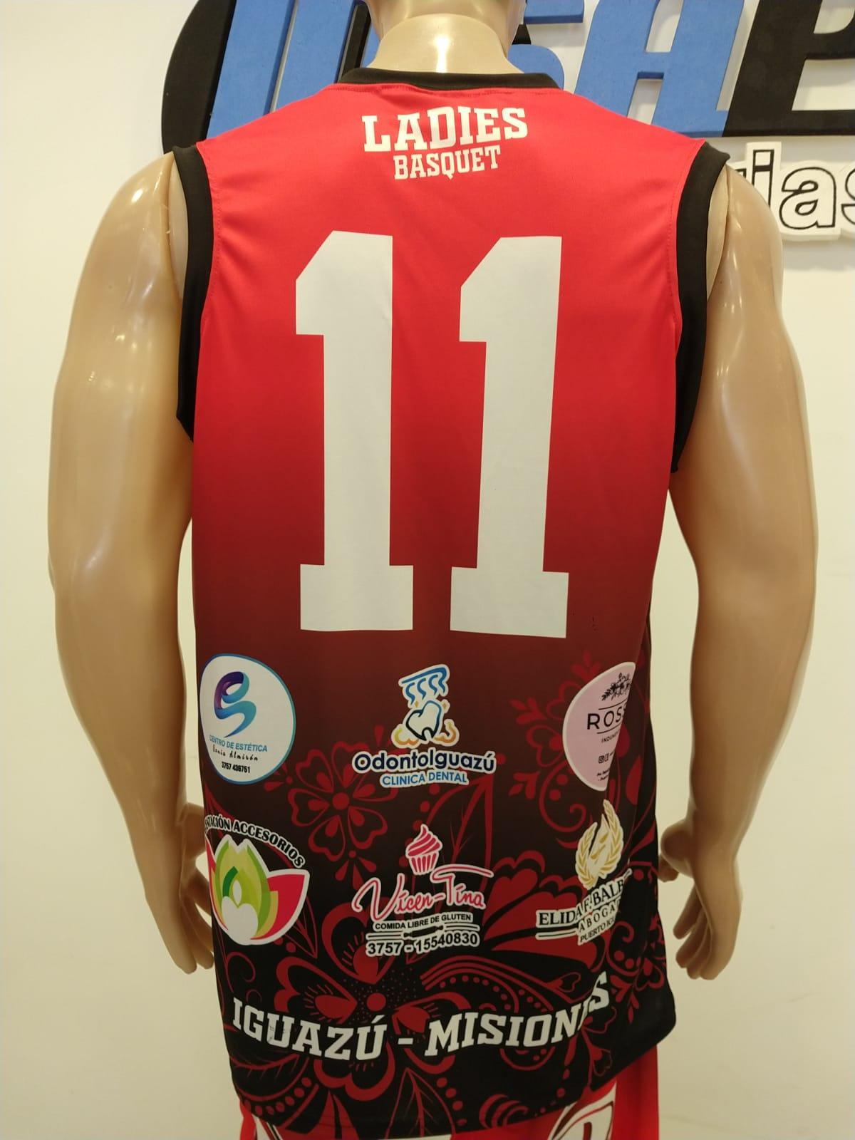 Conjunto de básquet femenino