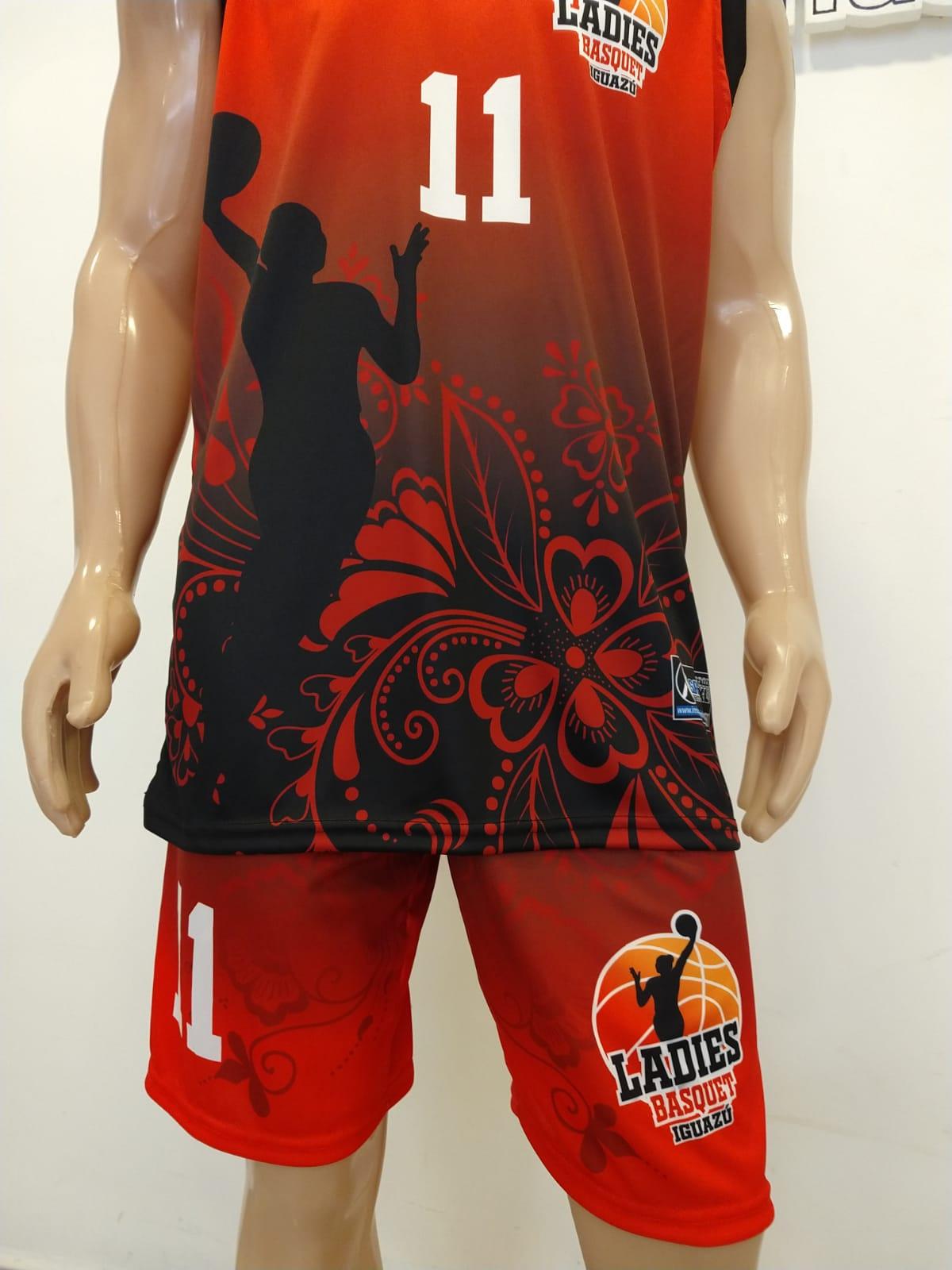 Conjunto de básquet femenino