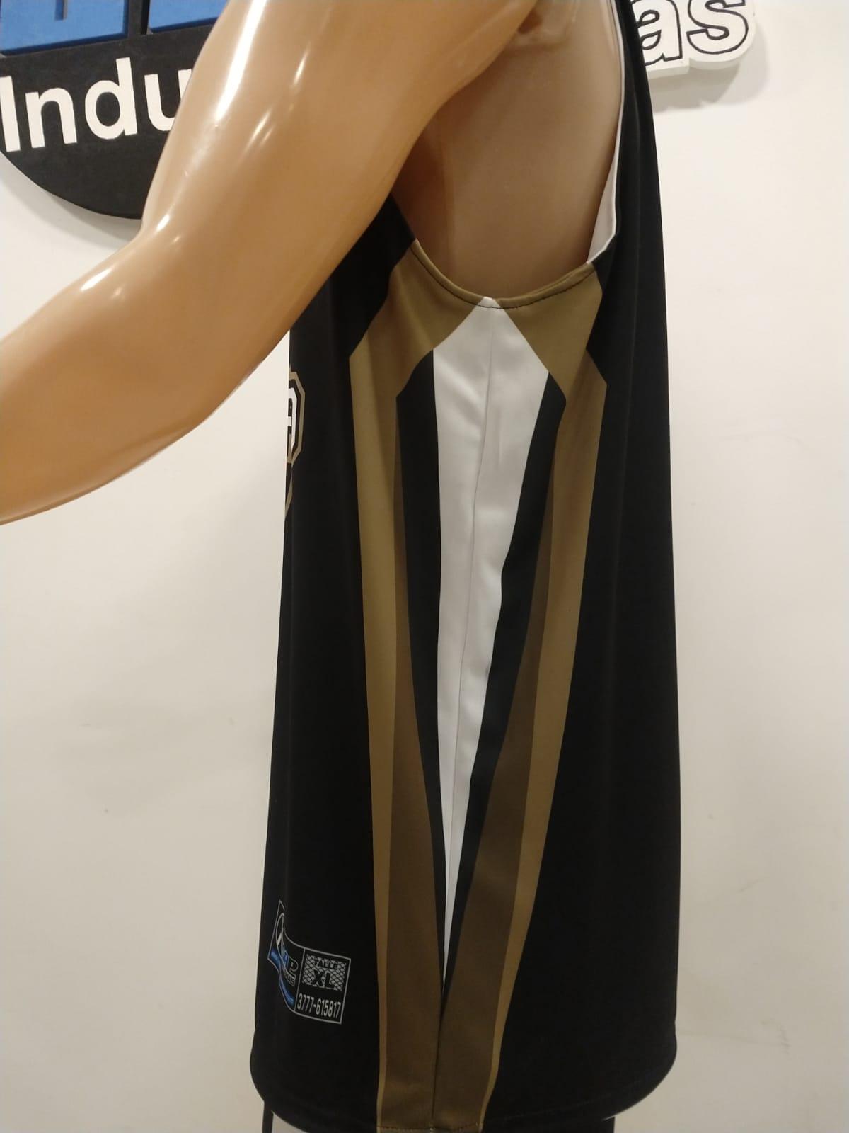 Camiseta de básquet reversible