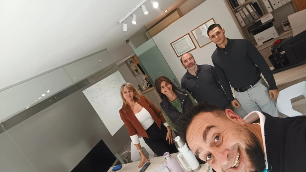 Equipo V+V