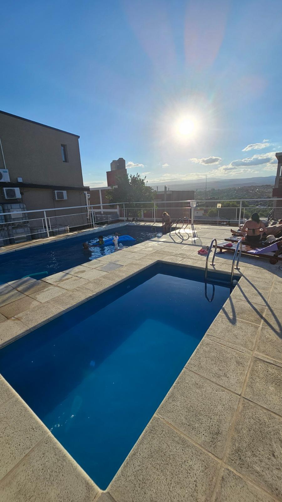 VISTA DESDE LA PISCINA