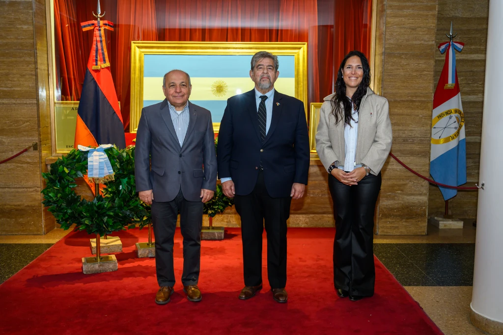 El Consulado Honorario de Armenia en Rosario conmemoró el 35° Aniversario de la Independencia de la República de Armenia.