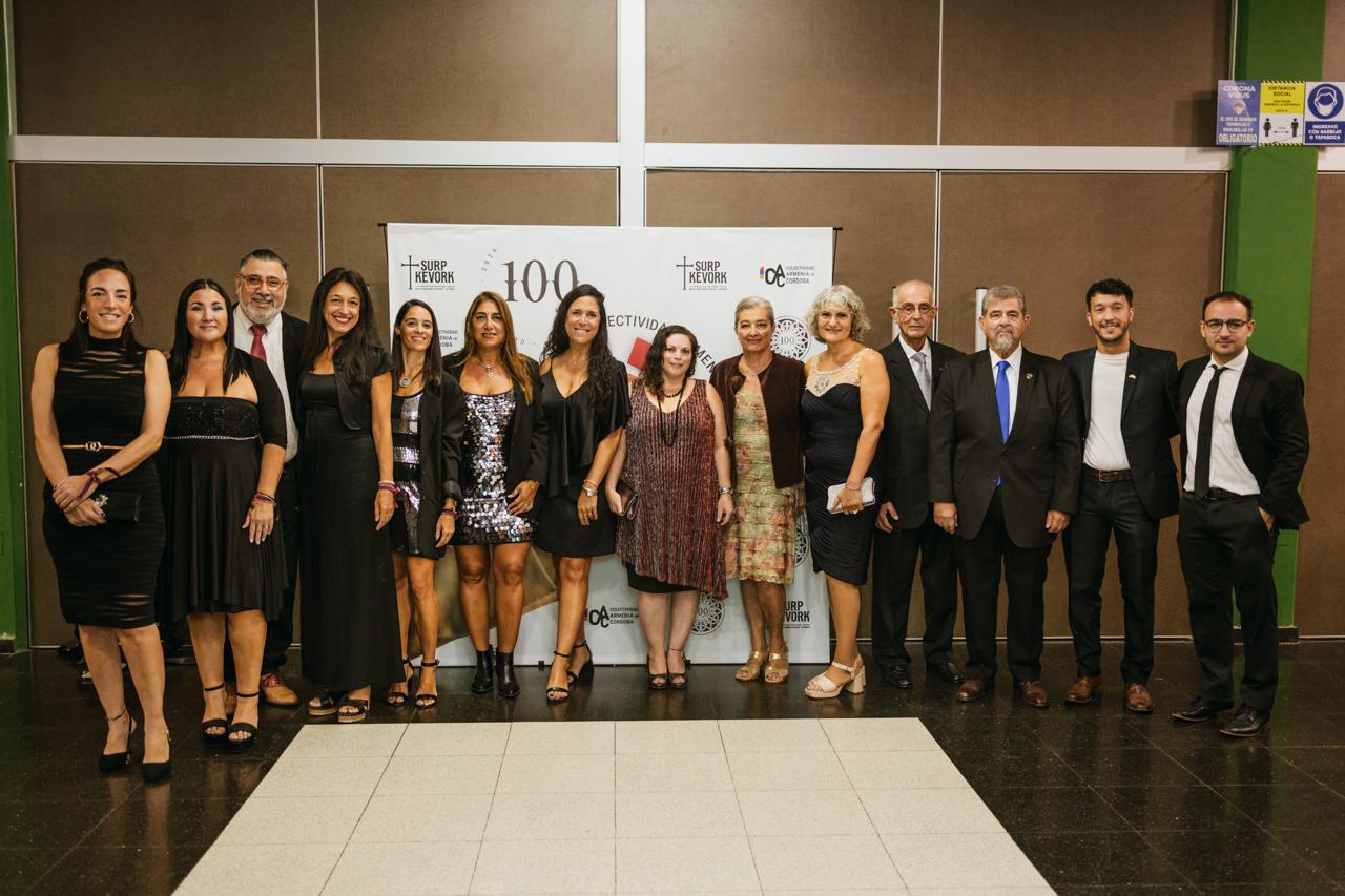 Rosario estuvo presente en una noche histórica: el centenario de la colectividad armenia de córdoba