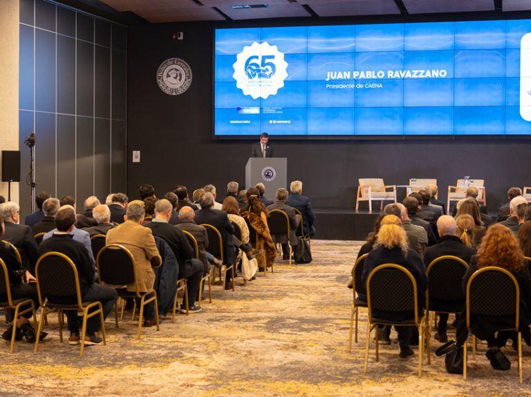 Caena celebro su 65 ª Aniversario