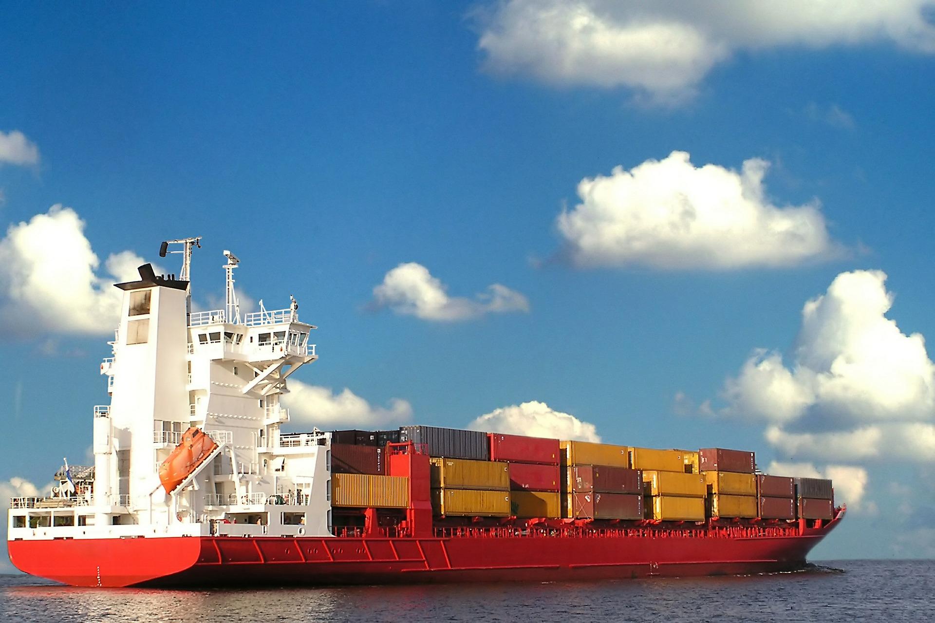 Seguros para transporte terrestre, aéreo y marítimo