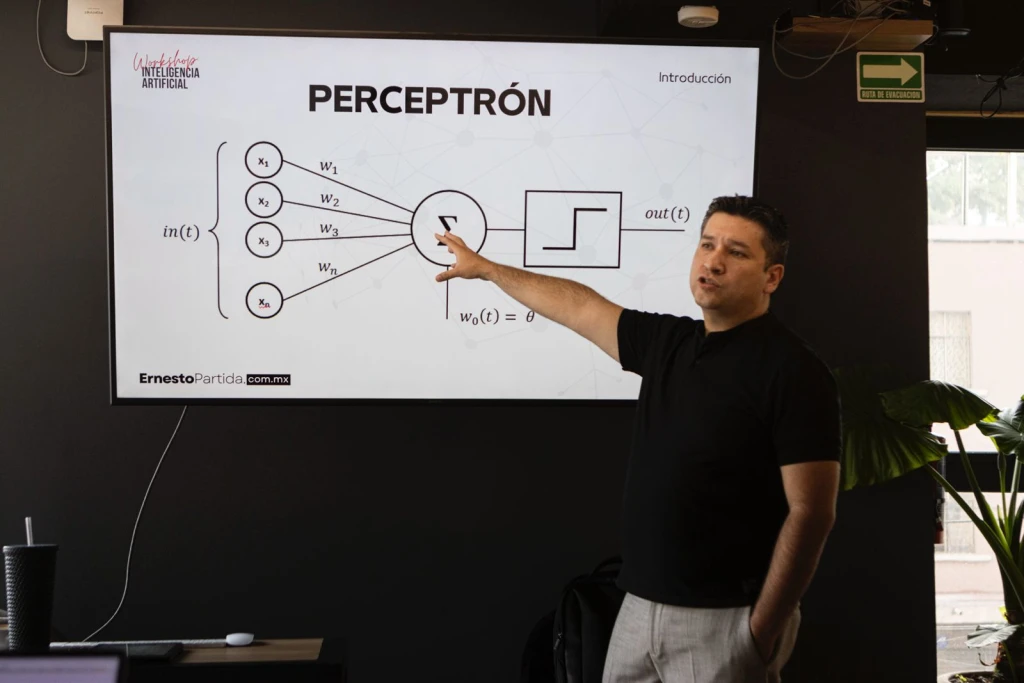 Capacitación de inteligencia artificial para profesionales