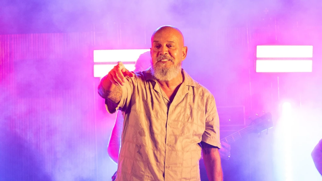 Bahiano vuelve a Niceto: 35 años de historia, reggae y "Pura Adrenalina" en una noche épica