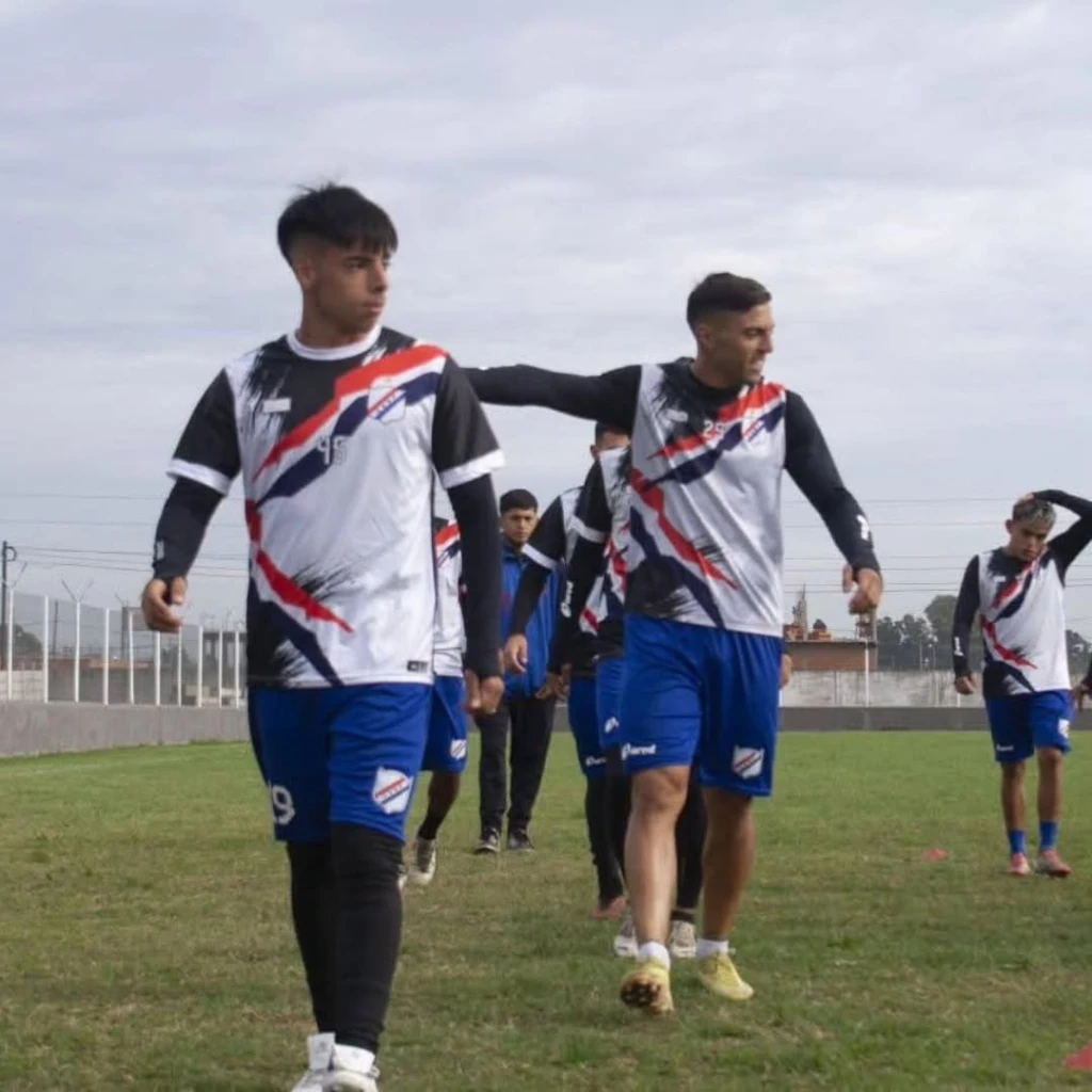 EntrenamientodeprimeradivisinclubdeportivoParaguayo20224.webp