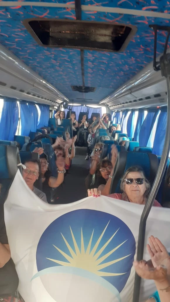 MarytravelsenBus.webp