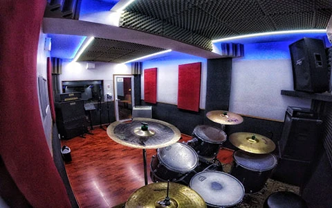 sala_ensayo_lomas_del_mirador_08.webp