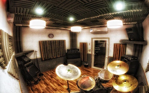 sala_ensayo_tama_ramos_mejia_05.webp