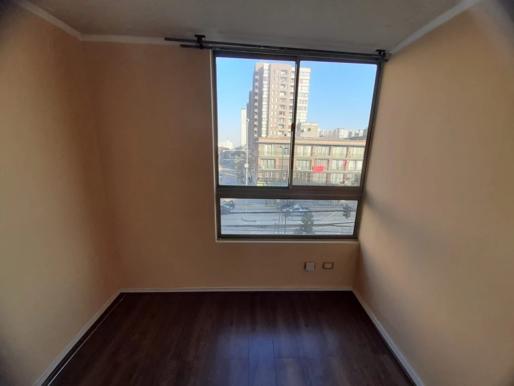 Servicio de pintura en departamento de Independencia realizado por PY Construcciones