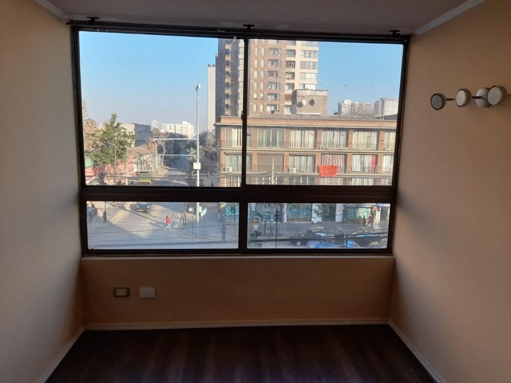 Remodelación y pintura de departamento en Independencia