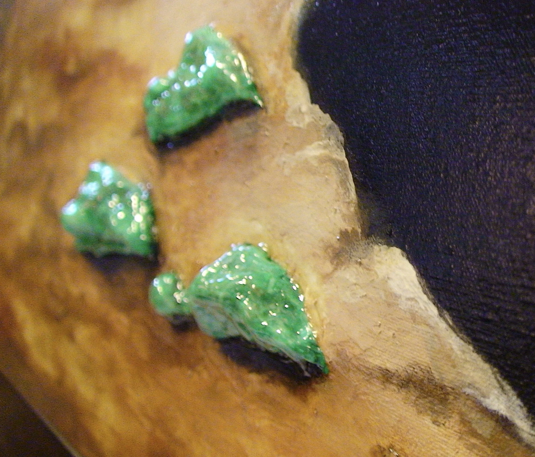 PIEDRAS VERDES (2010) detalle