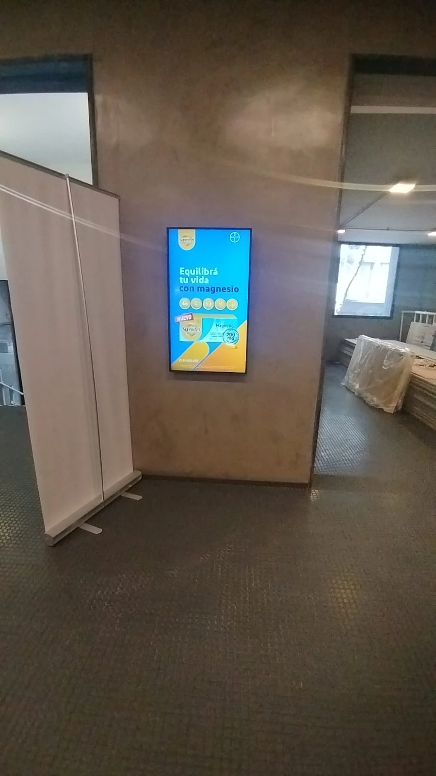 Publicidad Supradyn en Megatlon Barrio Norte