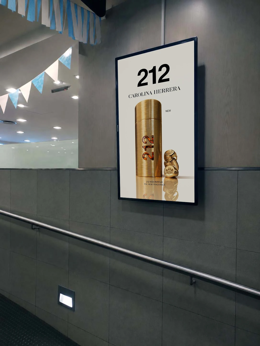 Publicidad Carolina Herrera en Megatlon Nu&ntilde;ez