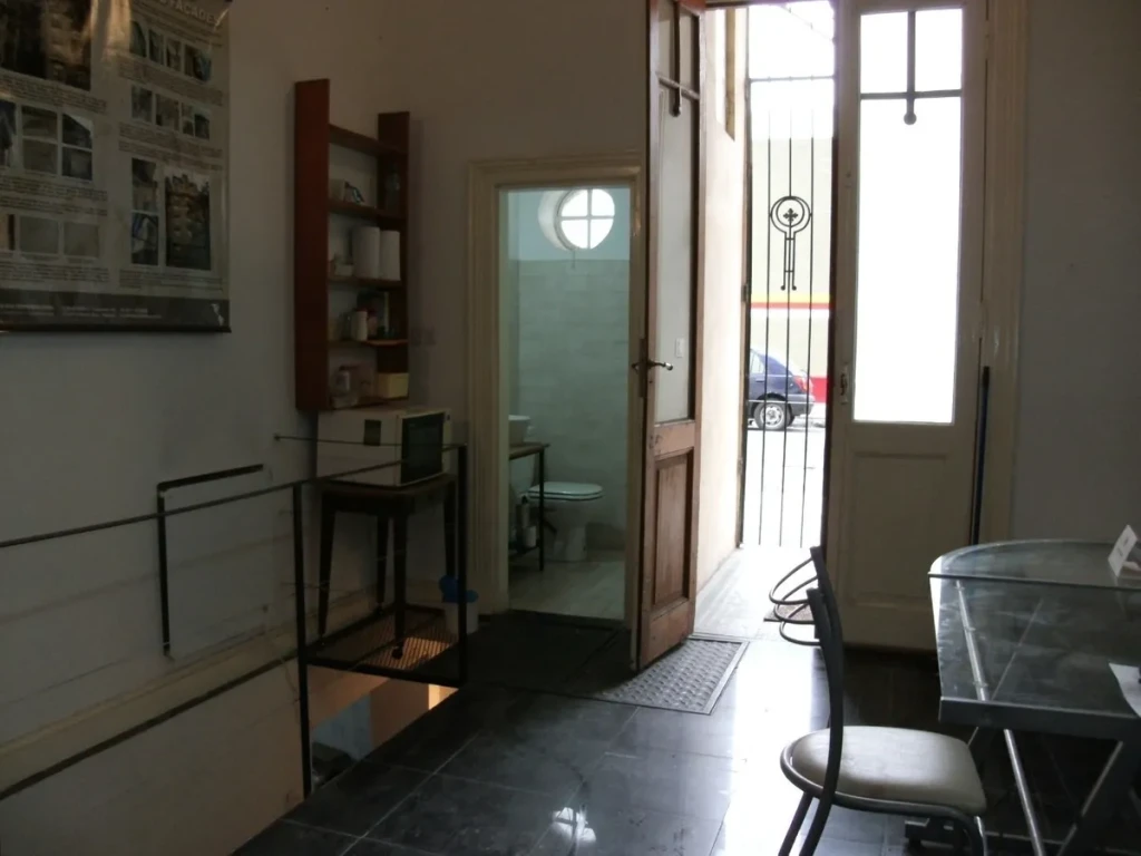 4-1Coficinasala2Matheu607PB1oficinaconsotano14ok.webp