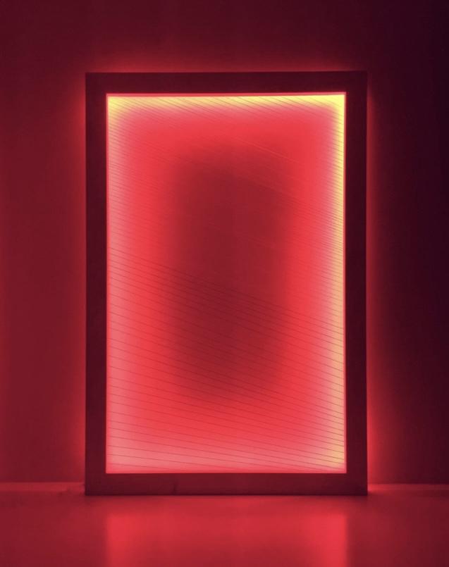 Led Light, thread & wood base 24x24 inches