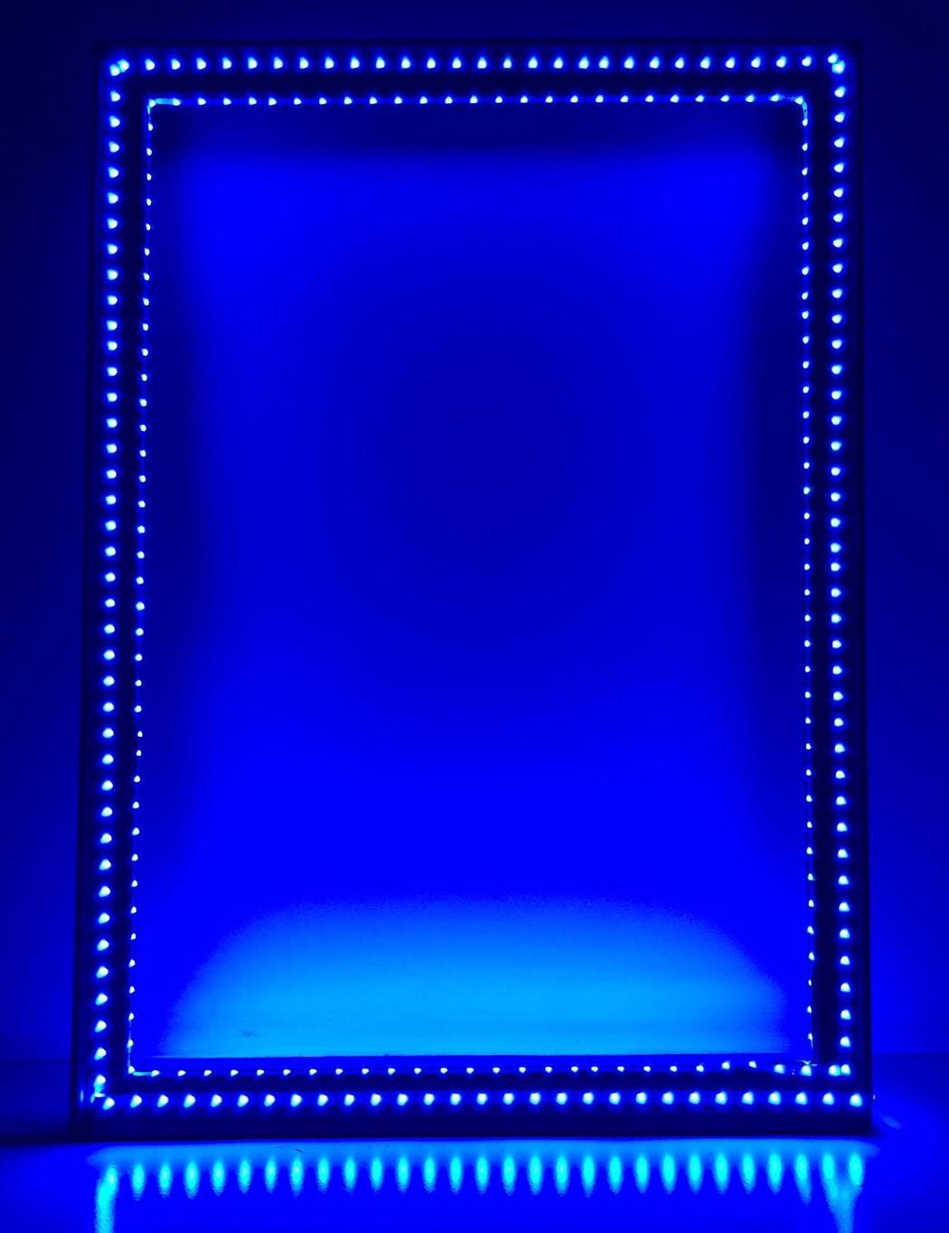 Led Light & wood base 28x24 inches