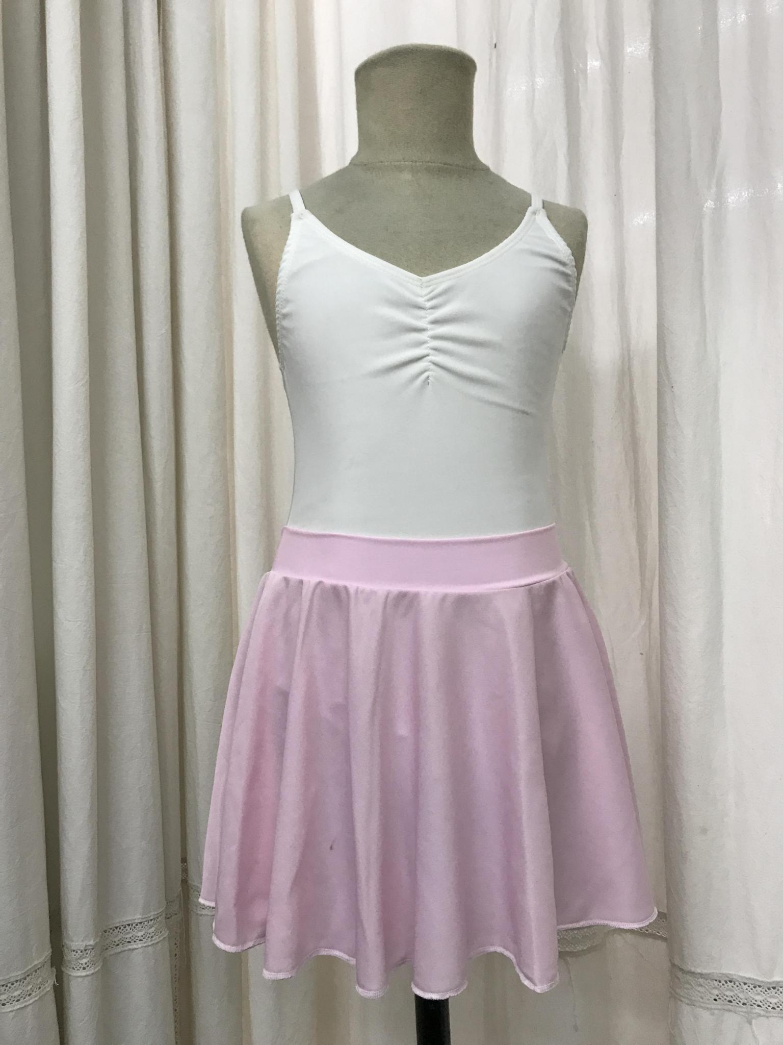 Malla lycra ballerina (bretel finito). Pollerin cerrado campana plato (2)