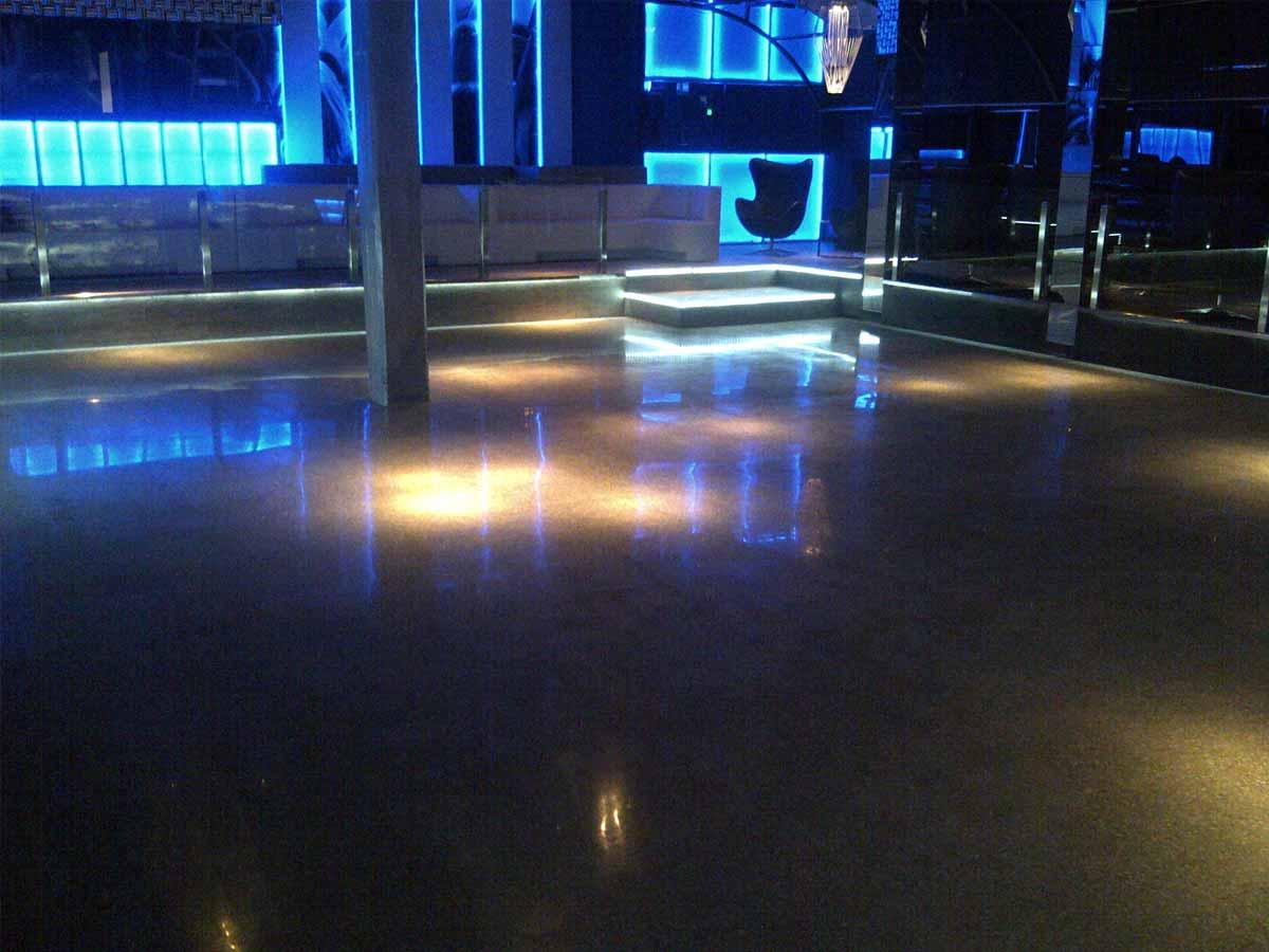 Recuperación de mosaicos con sistema Pulex. Discoteca Rosario