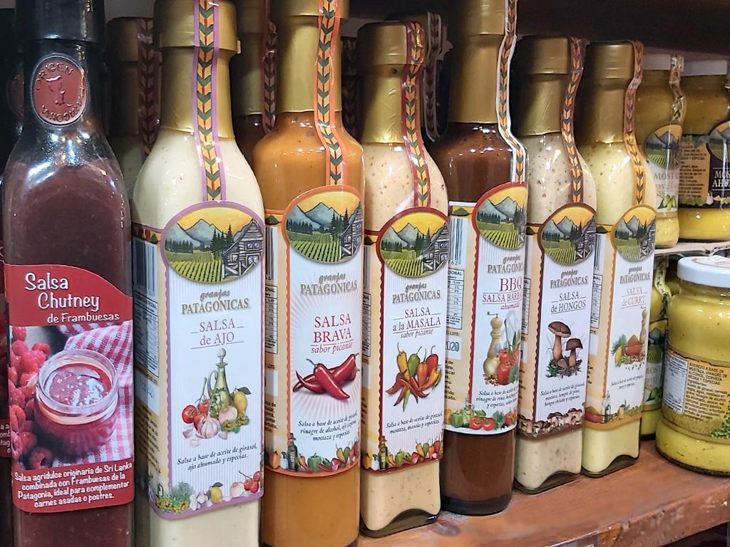 Salsas y condimentos patagónicos, ahumados, mostazas, especias
