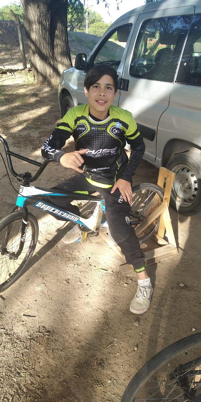 BICICROSS CHALLENGER TEAM - Cat. Expertos 13 Años