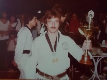 Diciembre 1984