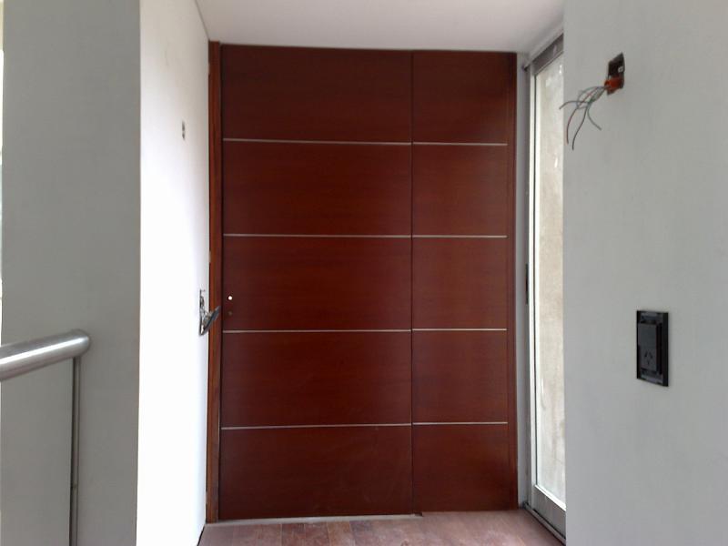 PUERTAS INTERIORES PLACA