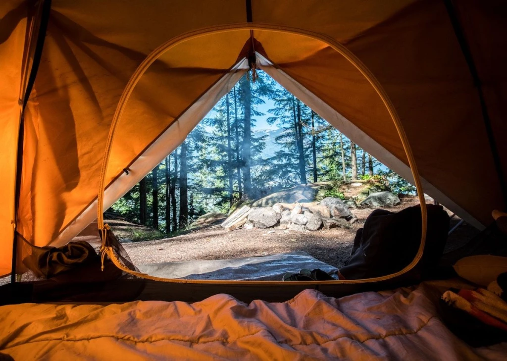 Cómo elegir la carpa ideal para senderismo