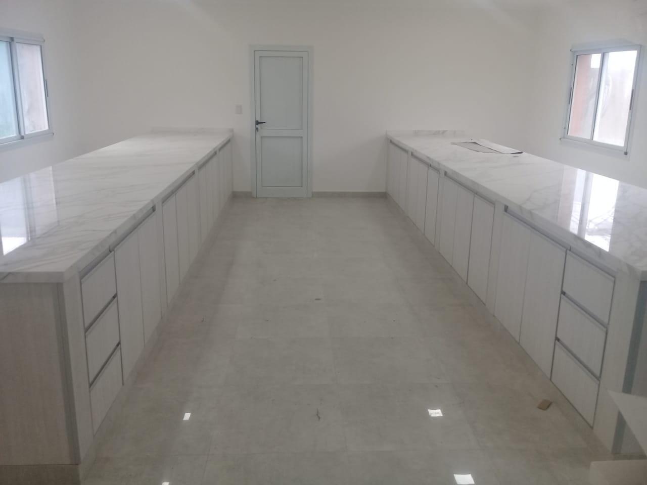 NEOLITH CALACATA PULIDO, DE 12MM