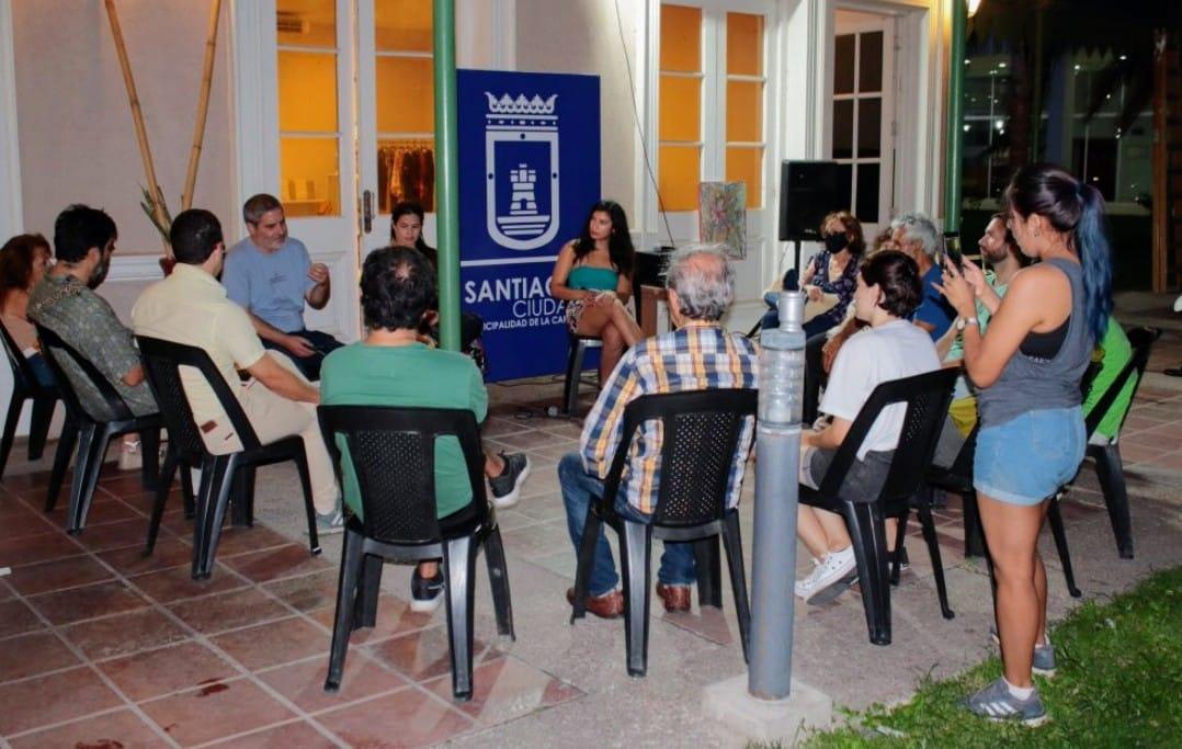 LA EDITORIAL COMO POLITICA