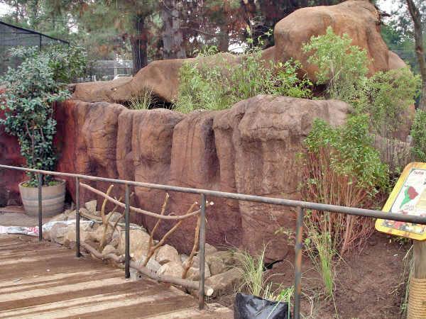 Realización de rocas artificiales.