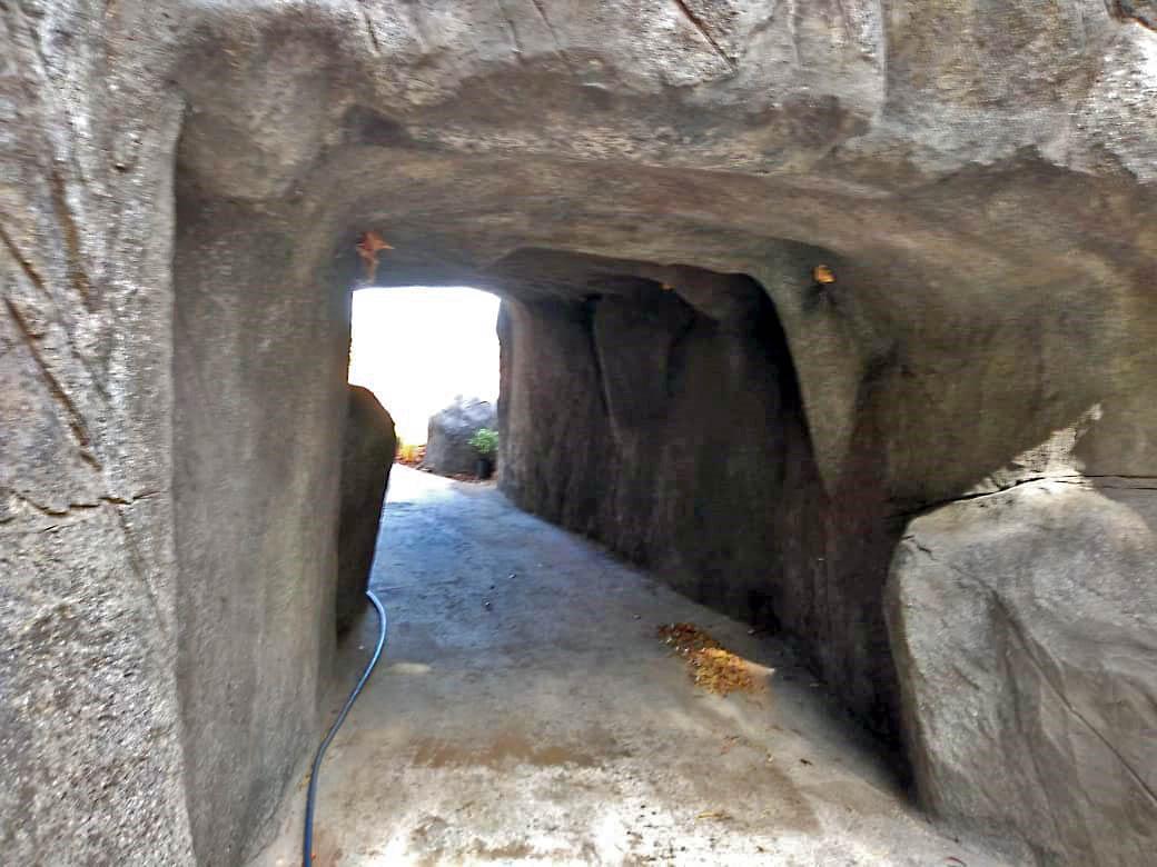 Realización de rocas y textura.