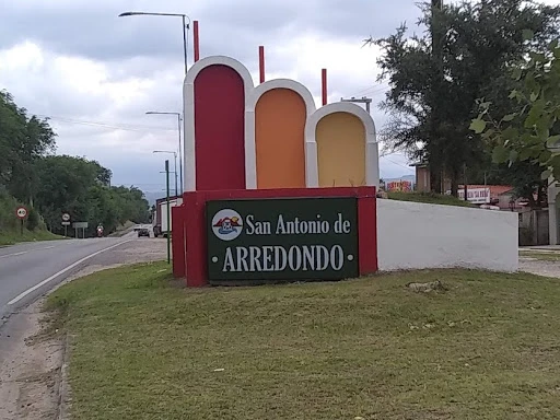 Profesionales trabajando en equipo