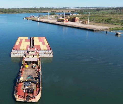 El Puerto de Posadas Duplica su Capacidad