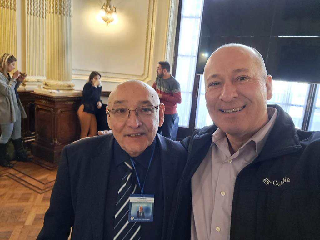 Con el Profe OLAVARRIA en el Congreso de Balistica FEMEBAL 2024