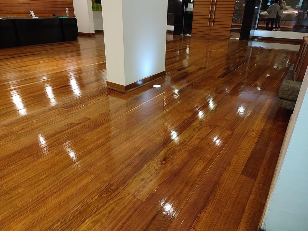 ACABADO BRILLANTE