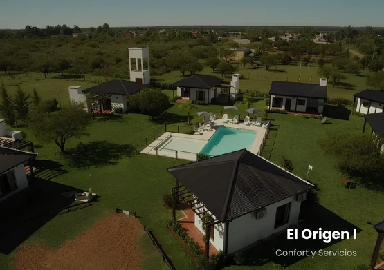 Tus cabañas en Colón donde el centro es la piscina