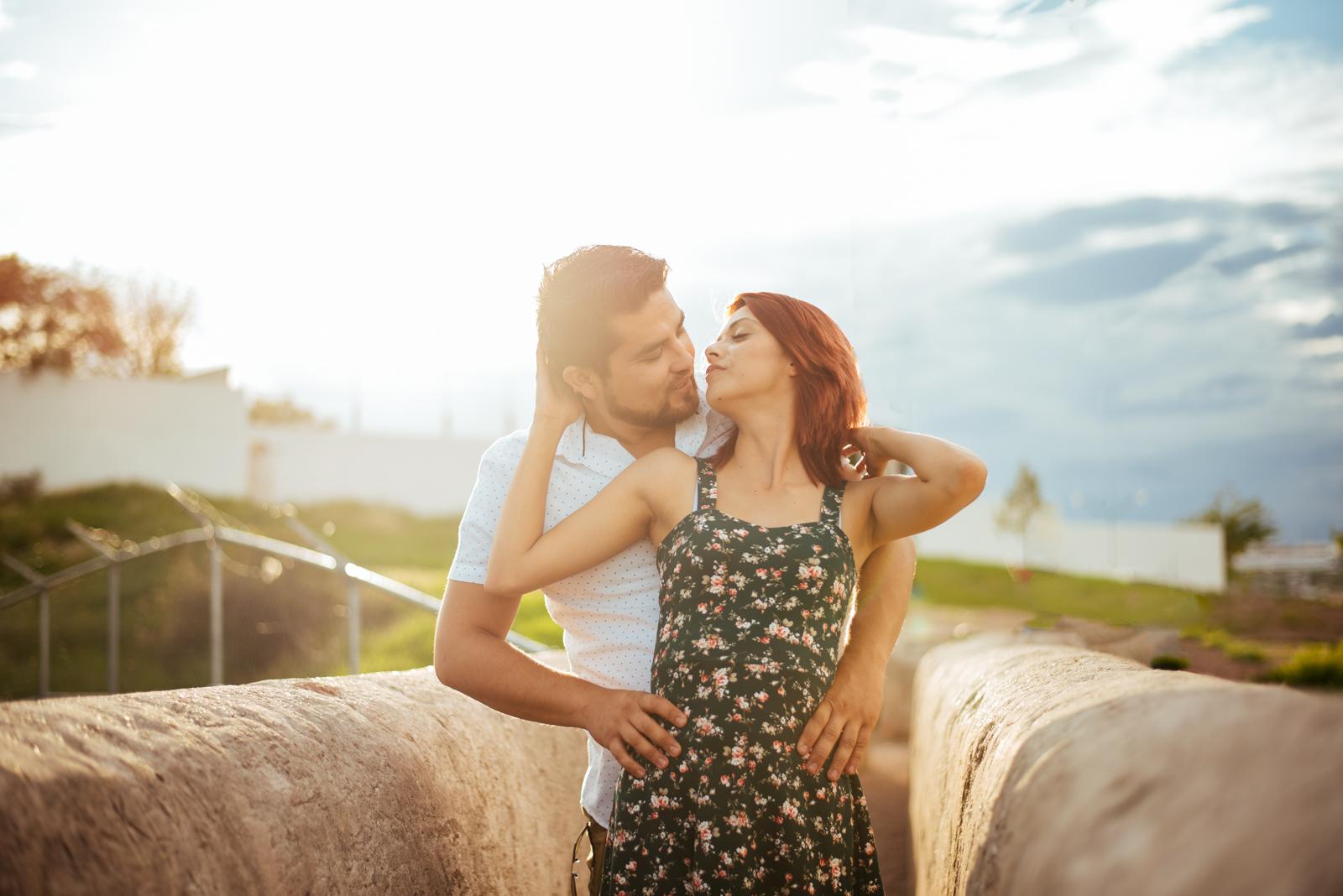 parque del acueducto chihuahua, fotos de parejas , fotos de novios, preboda en chihuahua, fotografos de parejas , fotografos de retrato, mac y liz , mac y liz foto, fotografos profesionales en chihuahua