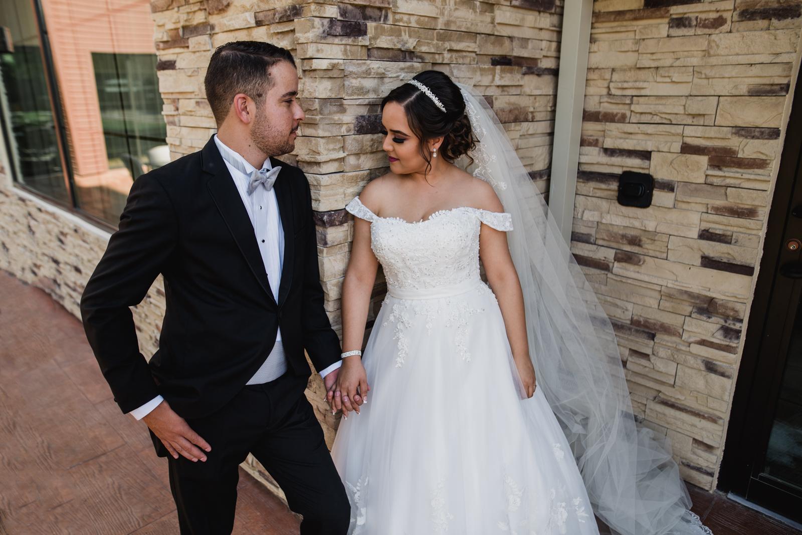 boda en chihuahua, boda en campestre , novios en staybridge chihuahua, fotografos de bodas, fotografos profesionales , fotografos en chihuahua, fotografia de novios en oteles de chihuahua