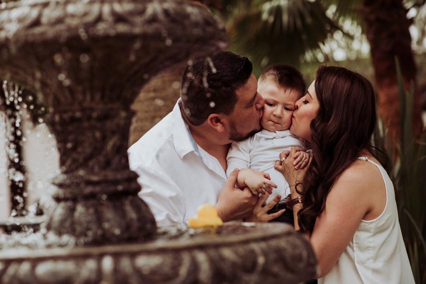 smash cake, pastel come galletas, quinta los monjes, bebe, fotografia de bebes, mac y liz