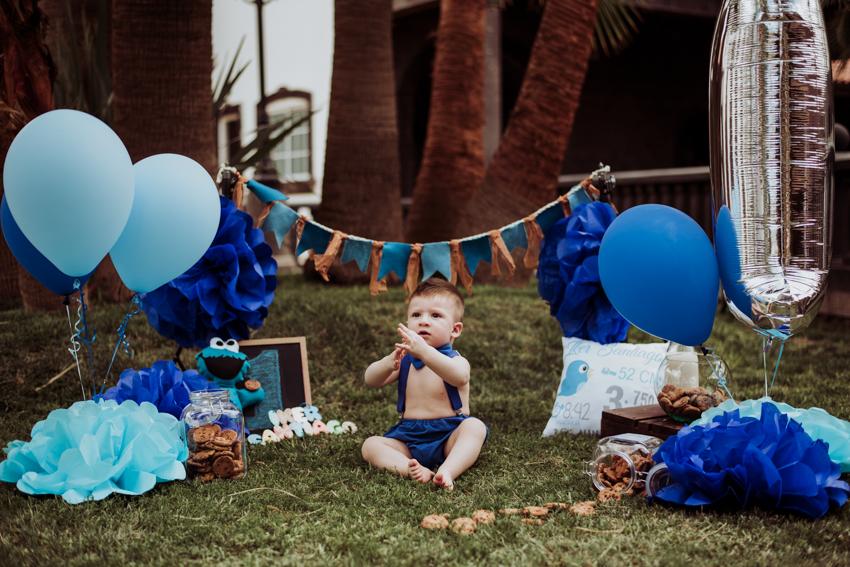 smash cake, pastel come galletas, quinta los monjes, bebe, fotografia de bebes, mac y liz