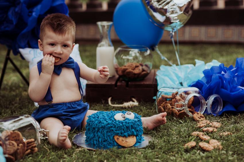 smash cake, pastel come galletas, quinta los monjes, bebe, fotografia de bebes, mac y liz